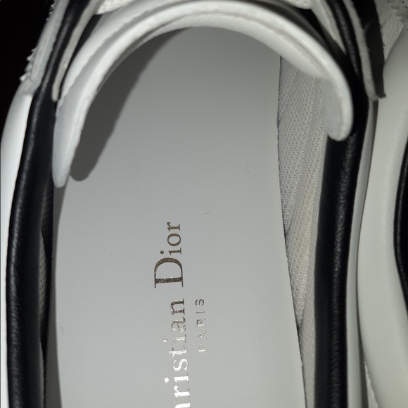 Christian Dior Sneakers - Picture 4 of 8